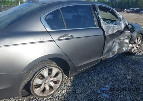 2009 Honda Accord 2.4 Ex-L из США, поврежденный, VIN 1HGCP26809A101596